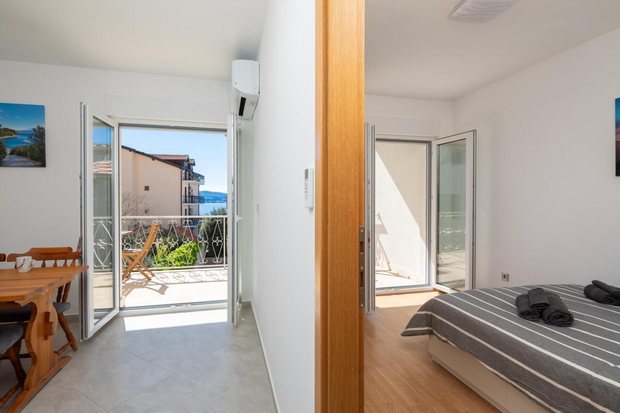 Sunshine Suites 오미스 외부 사진